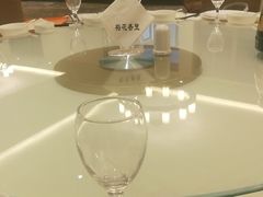 -梅花香里大酒店(郁金香路店)