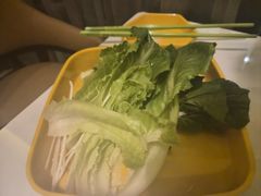 -润园四季椰子鸡火锅(卓越INTOWN店)