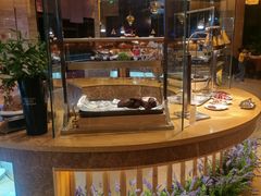 面包甜点陈列柜-秦皇国际大酒店·自助餐