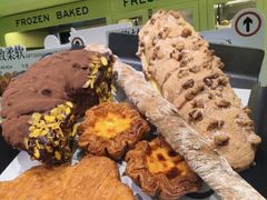 -HOT CRUSH趁热集合·现烤面包(环球港店)