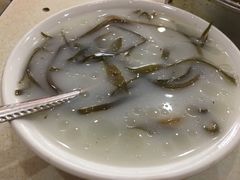 -胡成记口蘑龙眼包子(盐道街店)