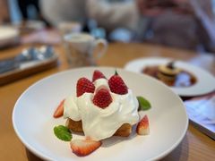 草莓舒芙蕾松饼-WOKKA by艮上(中海环宇荟店)