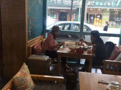 -乌镇那一年小院主题餐厅(甘泉西路店)