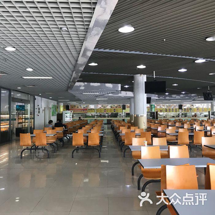 东华大学第一食堂