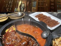 -宽板凳老灶火锅(簋街店)