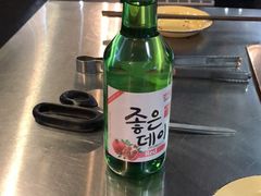 -马路牙子地桌烤肉(工体店)