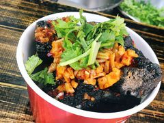 -黑色经典臭豆腐·湖南特产(坡子街特产局店)