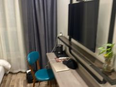 -优莱精选酒店(兰州城关区平凉路东方红广场地铁站店)