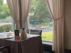 -御花园·粤菜·海鲜火锅(中山公园店)
