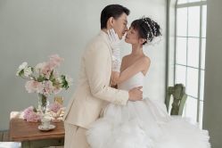 -巴黎婚纱摄影工作室