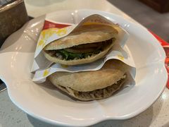 -一叶一世界·素食餐厅(锦华万达店)