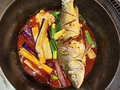 -山河屯铁锅炖·非遗东北菜(南山店)