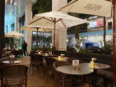 露天位-Mogul Eatery·大亨餐酒馆