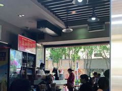 大堂-铁朋小锅米线(金星店)