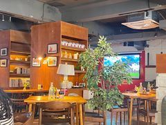-JINNS锦时 steak&pizza(浸信会礼拜堂旧址店)