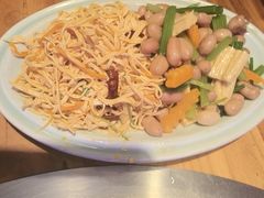 -山里屯铁锅炖·东北菜(康桥店)