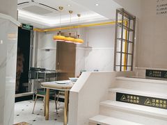 -小杨生煎(黄河路美食休闲街店)