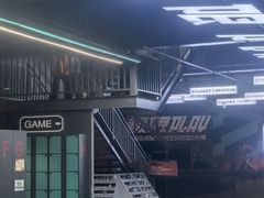 -极限PLAY运动娱乐新世界·团建派对潮玩休闲馆·室内蹦极高空游乐园