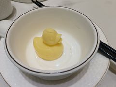 小黄鸭-君德澜酒家·创意粤菜(金山谷店)