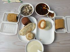 -老回回小吃(百万庄店)