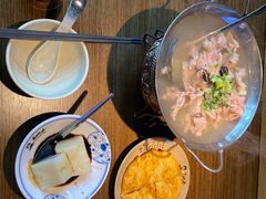 -肖四女乐山跷脚牛肉(南汇大学城生活广场店)