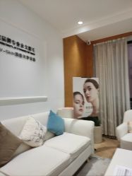 -HEYAN长风荷妍专业脱毛美肤
