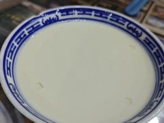 -广信牛奶甜品世家(台东店)