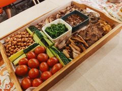 -酱肉小酒馆(梅陇店)