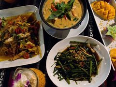 -Tikky Cafe