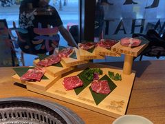 -大牛焱烧·和牛·海鲜炭火烧放题