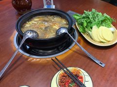 -菌之家·专业纯野生菌火锅·特色炒菌