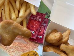 -德克士(安新百隆购物店)