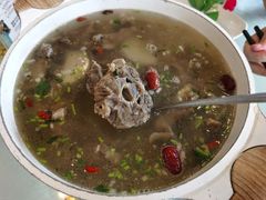 -马尔龙新疆饭店·清真(瑞景店)