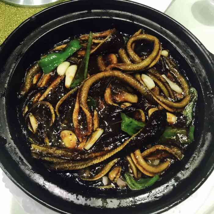 典雅阁贵宾楼-"门面不大,内有三层,环境优雅,闹中取静,.