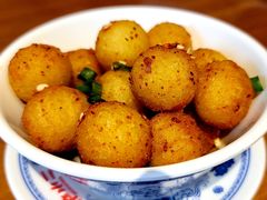 孜然小土豆-炉小二铜锅牛蛙•川湘菜(三里屯店)