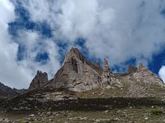 -莲宝叶则景区