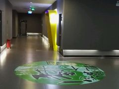 -时代华纳国际影城(鹏晖广场店)