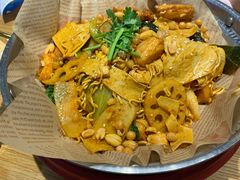 -红渡小香·牛肉麻辣香锅(车站南路店)