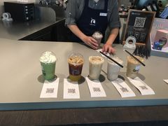 -瑞幸咖啡(1+1大厦店)