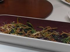 -小红鲸·海鲜餐厅(轸大路店)