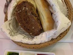 -塞纳河法国餐厅(意式风情街店)