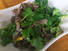-云河农家乐饭店(福禄缘树山店)
