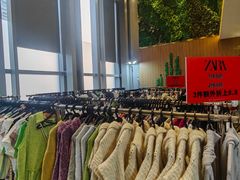 -广州周大福金融中心