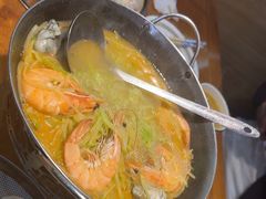 -快乐老家三鲜饺子东北菜(南六中路店)