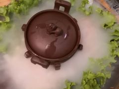 -湊湊火锅·茶憩(杭州湖滨银泰in77店)