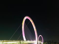 -南京眼步行桥
