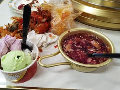 -布罗城堡自助烧烤(鸿通城购物中心店)