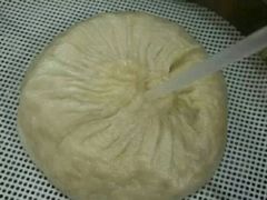 吸管蟹黄汤包-蒋家桥饺面店(奥邦店)
