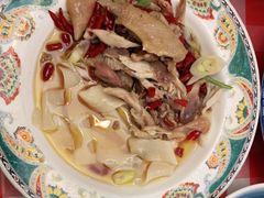 特色椒麻鸡-巴依老爷新疆美食(魏公村店)