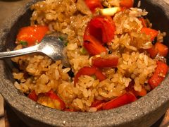 当红小炒肉石锅饭-新白鹿餐厅(金鹰新街口店)